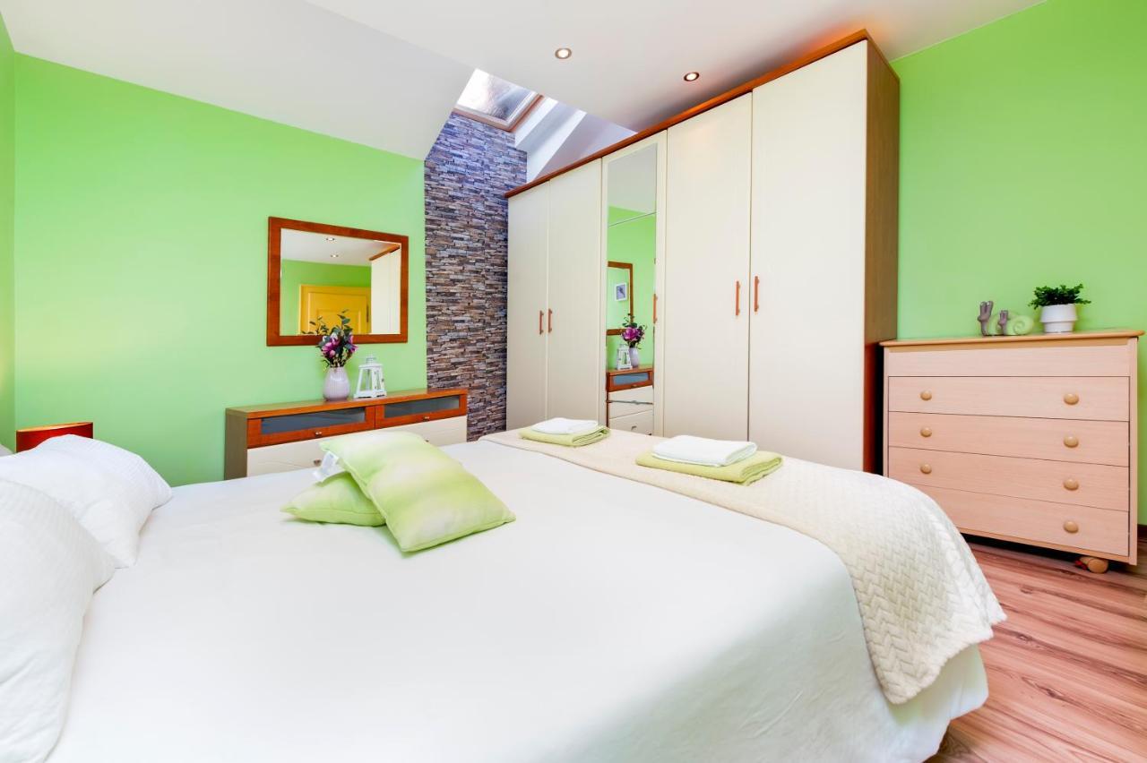 Ap Downtown Apartment Rovinj Kültér fotó
