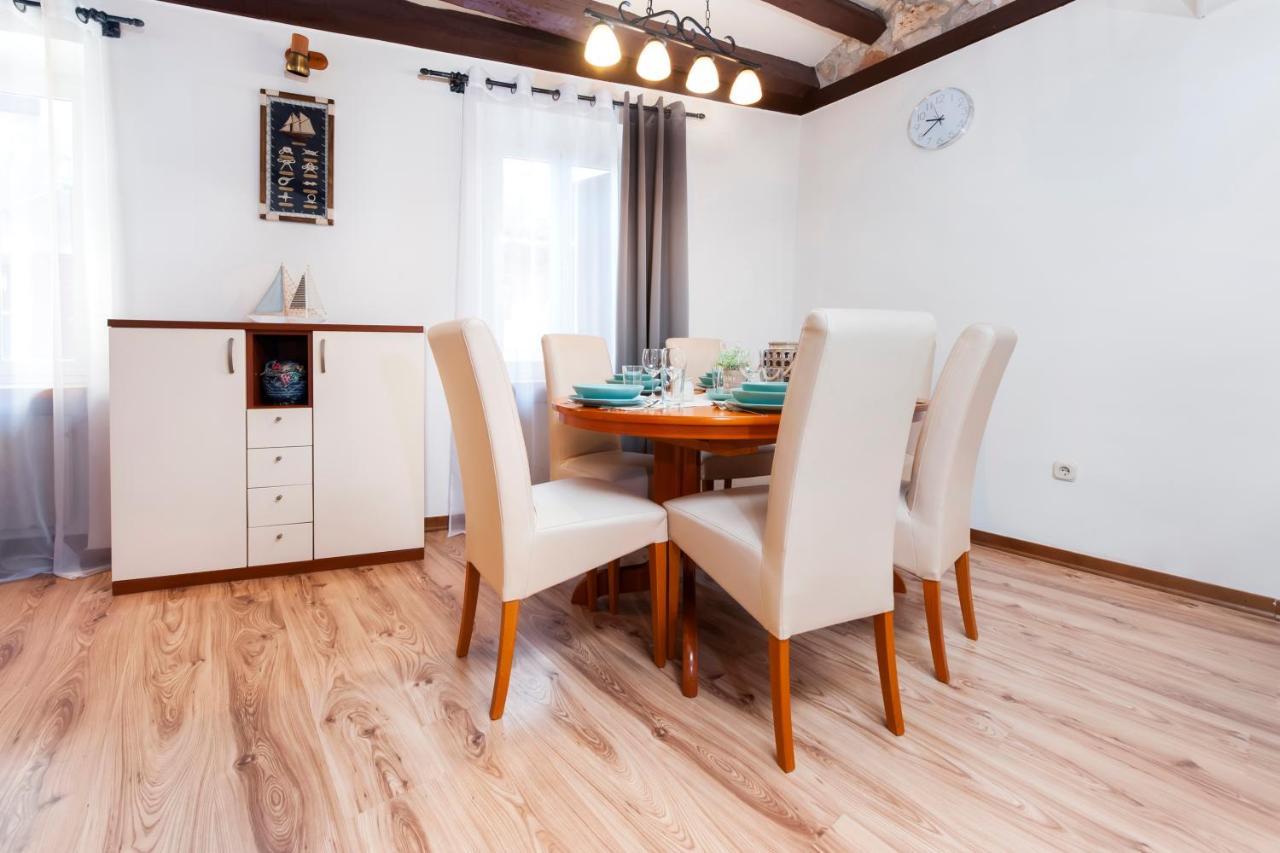 Ap Downtown Apartment Rovinj Kültér fotó