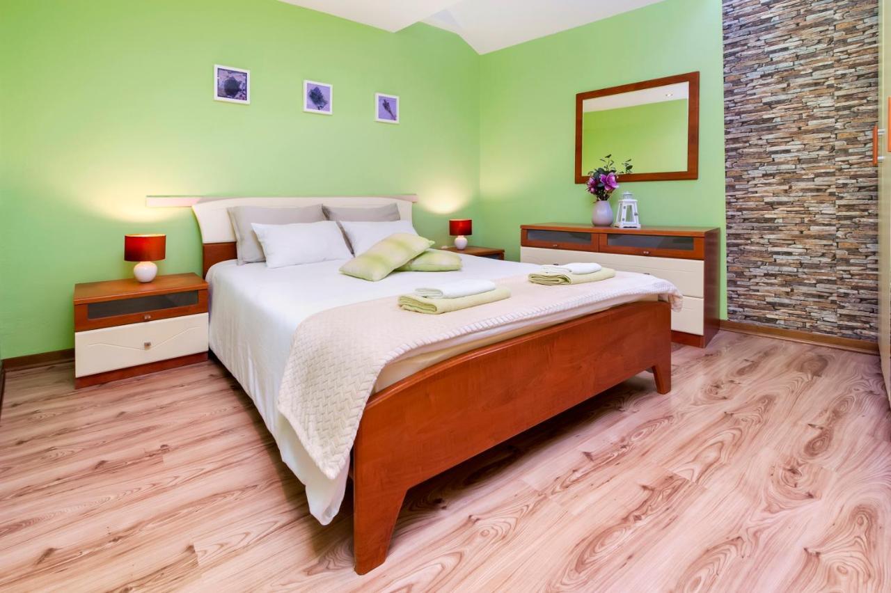 Ap Downtown Apartment Rovinj Kültér fotó