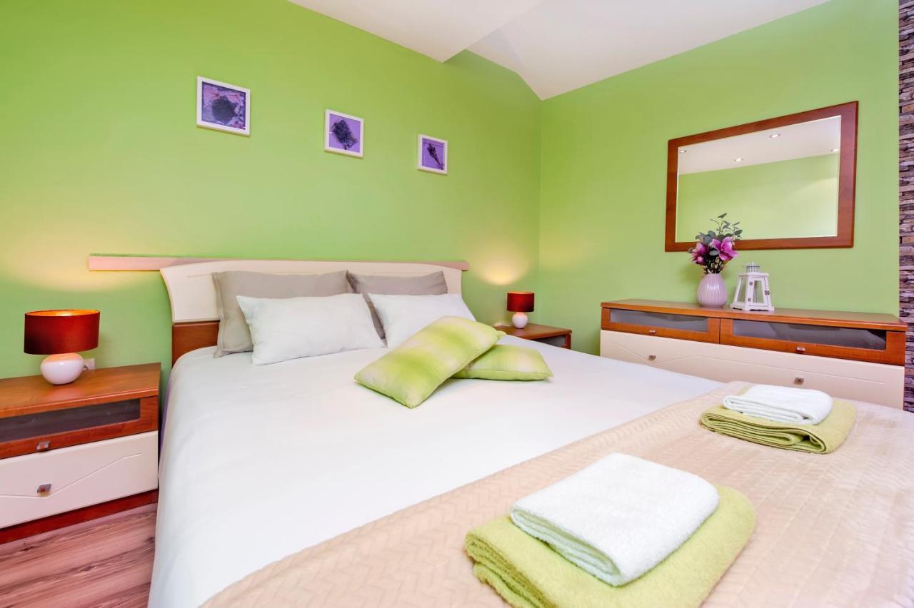 Ap Downtown Apartment Rovinj Kültér fotó