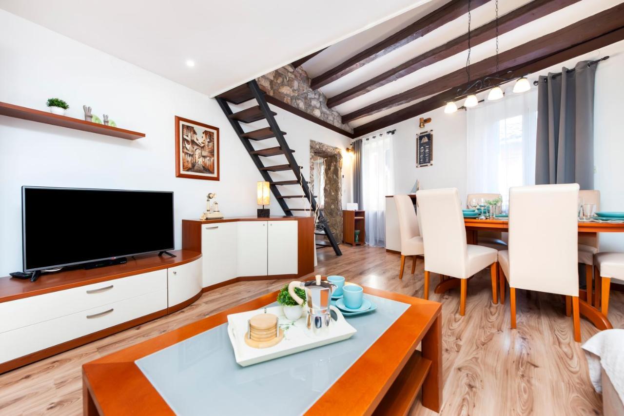 Ap Downtown Apartment Rovinj Kültér fotó
